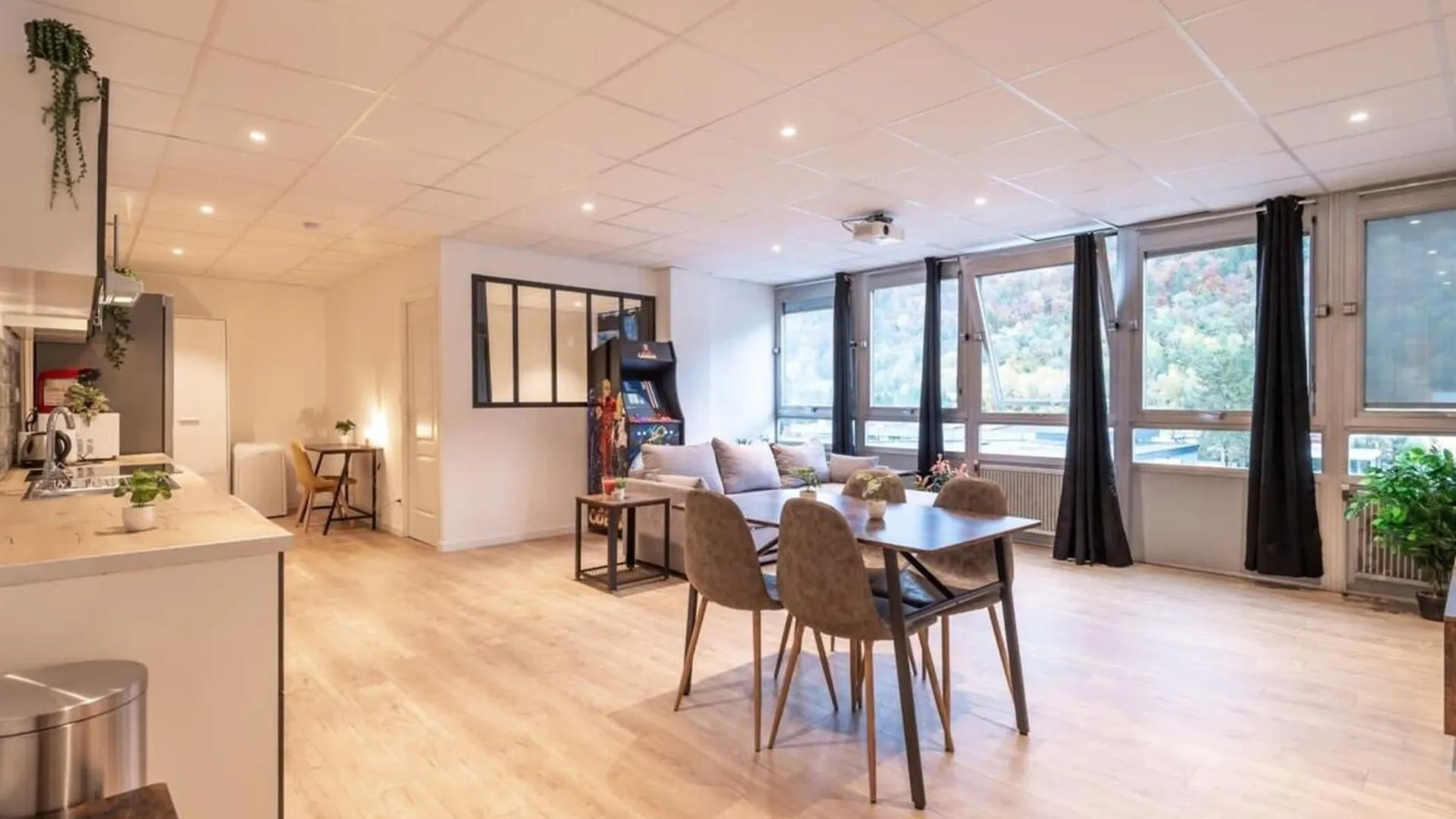 Vovray Furnished Flat Apartment Annecy France