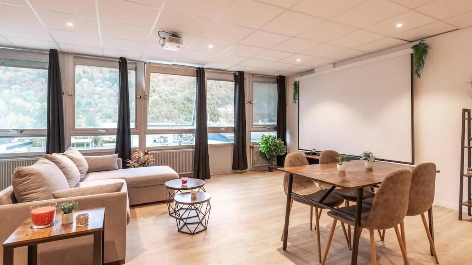 Vovray Furnished Flat Apartment Annecy France